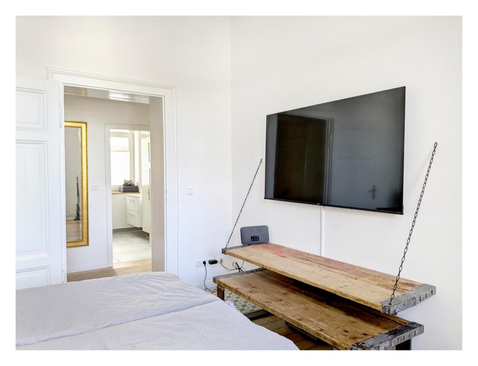 Apartmán 2 Zi Whg Zentral, Altbau, Renoviert 4P Hannover Exteriér fotografie